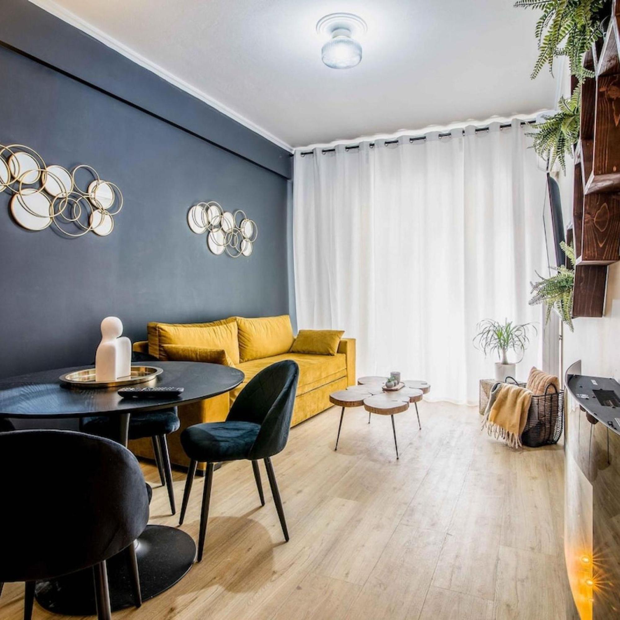 Classy Apartment In Athens Exterior photo